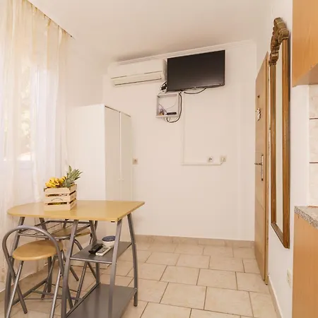 House Goran - First Floor Apartment